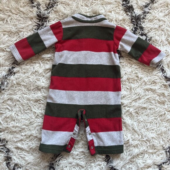 3 For $20 • Dad’s team Captain Fleece One Piece, 6M - Picture 6 of 7
